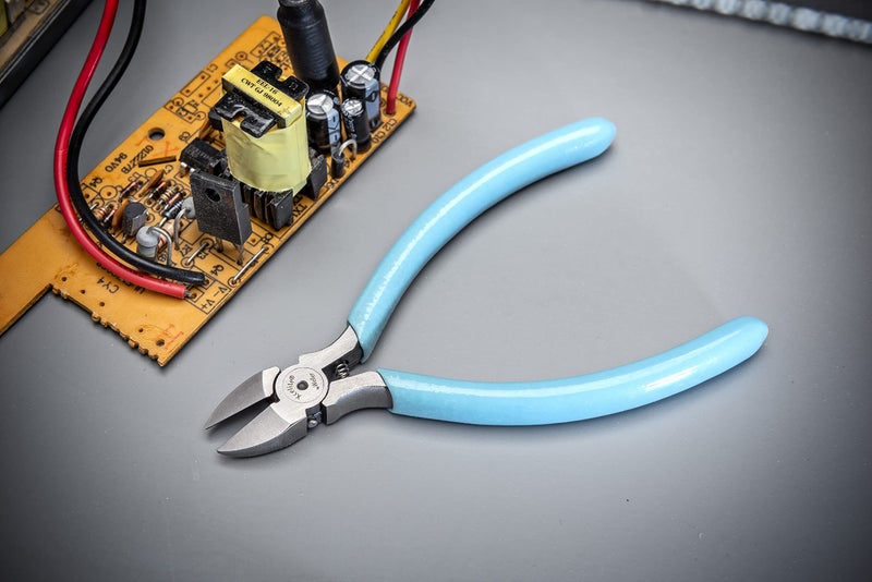 Xcelite Weller L4GN Xcelite 4" Sub-Miniature Needle Nose Plier with Light Blue Cushion Grip Handle - Image 4